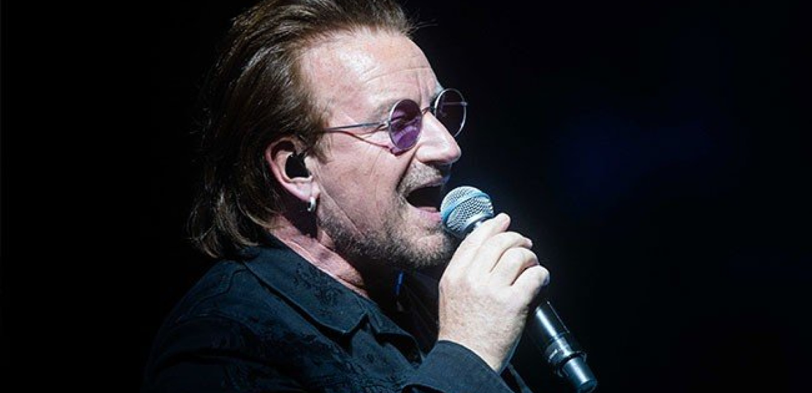 O Mπόνο ξαναβρήκε τη φωνή του