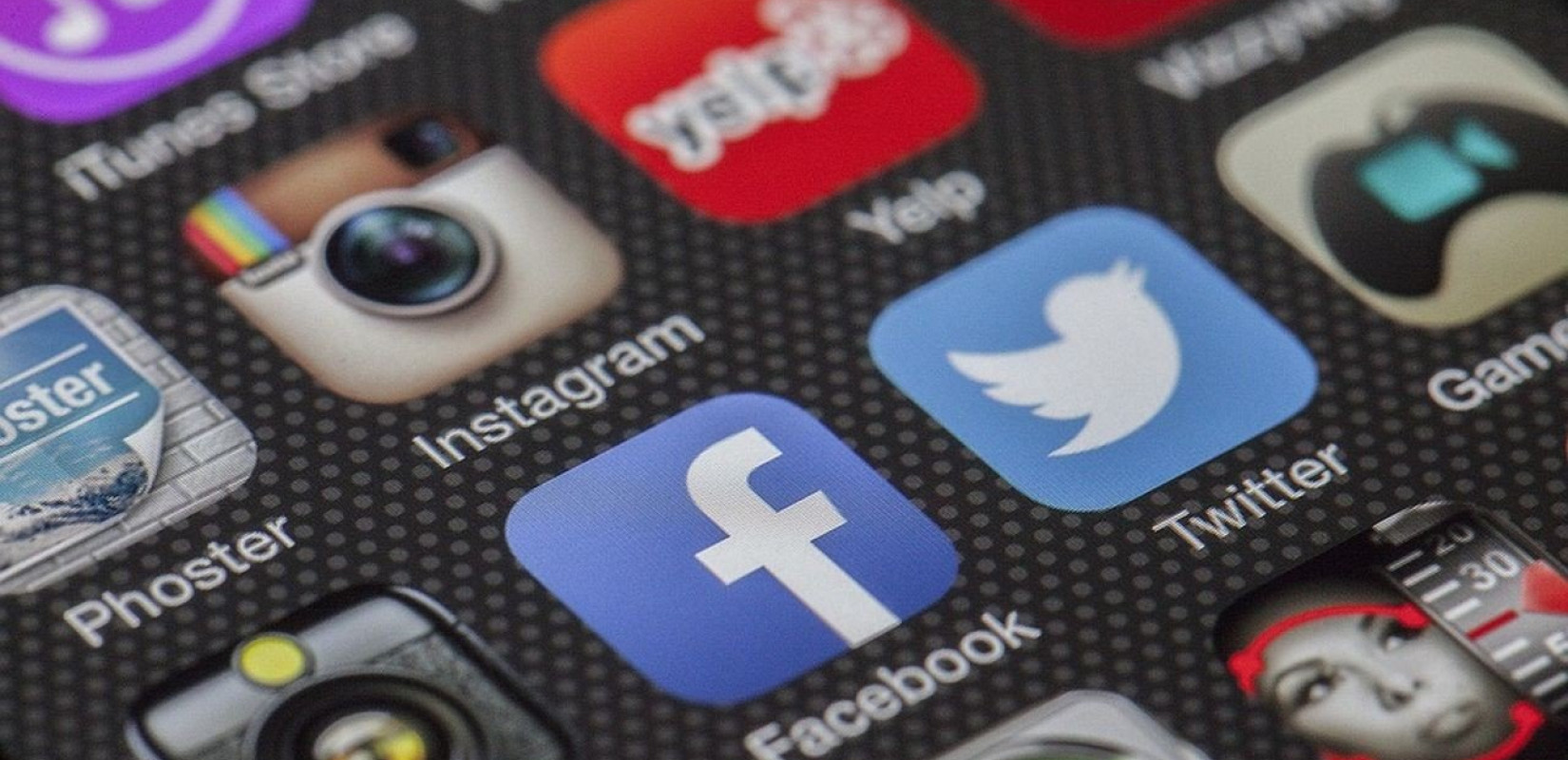 To Facebook μπλοκάρει 115 λογαριασμούς πριν από τις ενδιάμεσες εκλογές στις ΗΠΑ