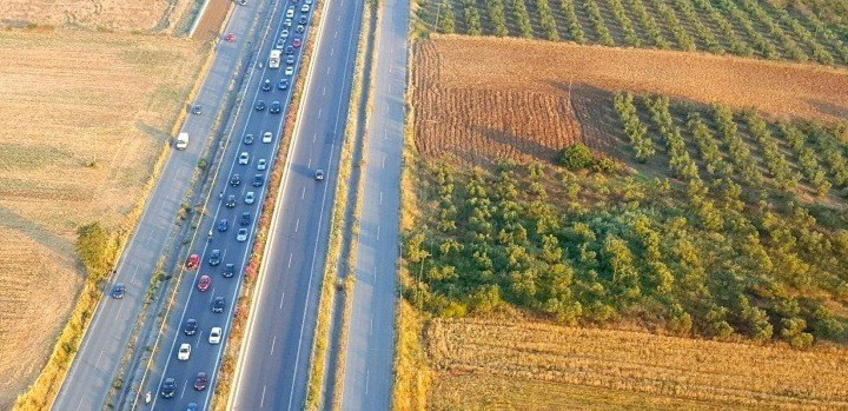 Φωτιά σε ΙΧ στην Ε.Ο. Θεσσαλονίκης - Ν. Μουδανιών