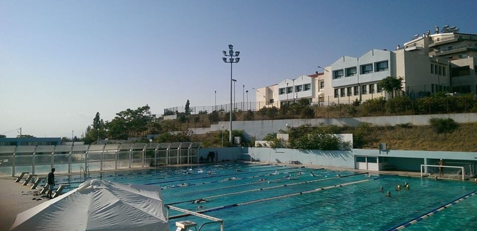 Ανανεωμένο στη διάθεση του κοινού το κολυμβητήριο της Νεάπολης (photos)