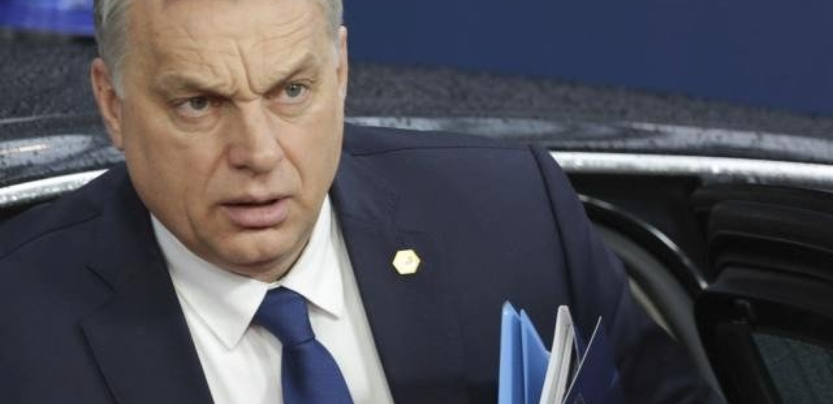 Το κασκόλ του Όρμπαν με «Ουγγρικό» τμήμα της Ουκρανίας εξοργίζει το Κίεβο