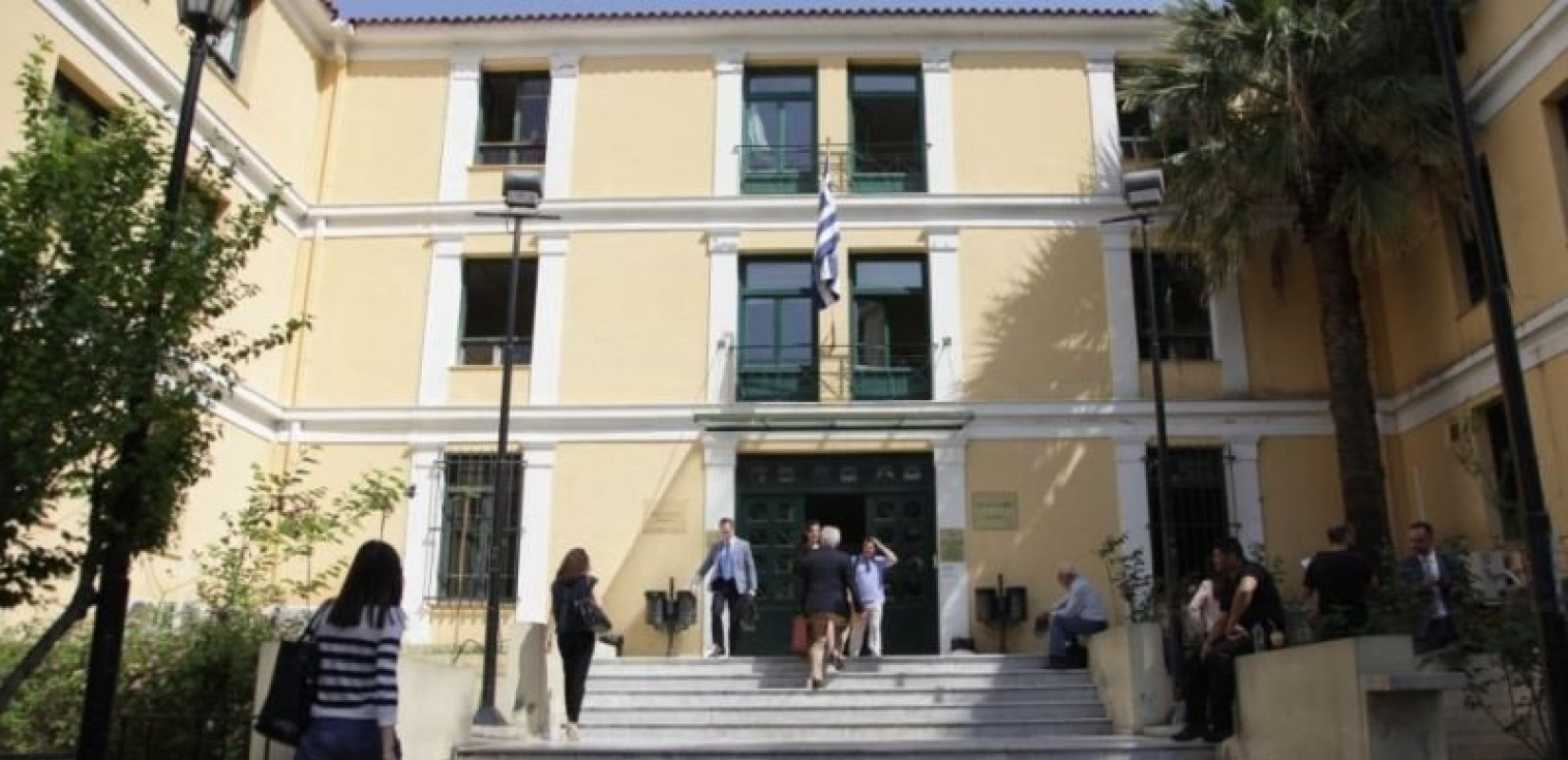 Προφυλακιστέος ο 29χρονος για την απόπειρα ανθρωποκτονίας στη Δροσιά - «Είχα αισθήματα ερωτικής αντιζηλίας με το θύμα», είπε