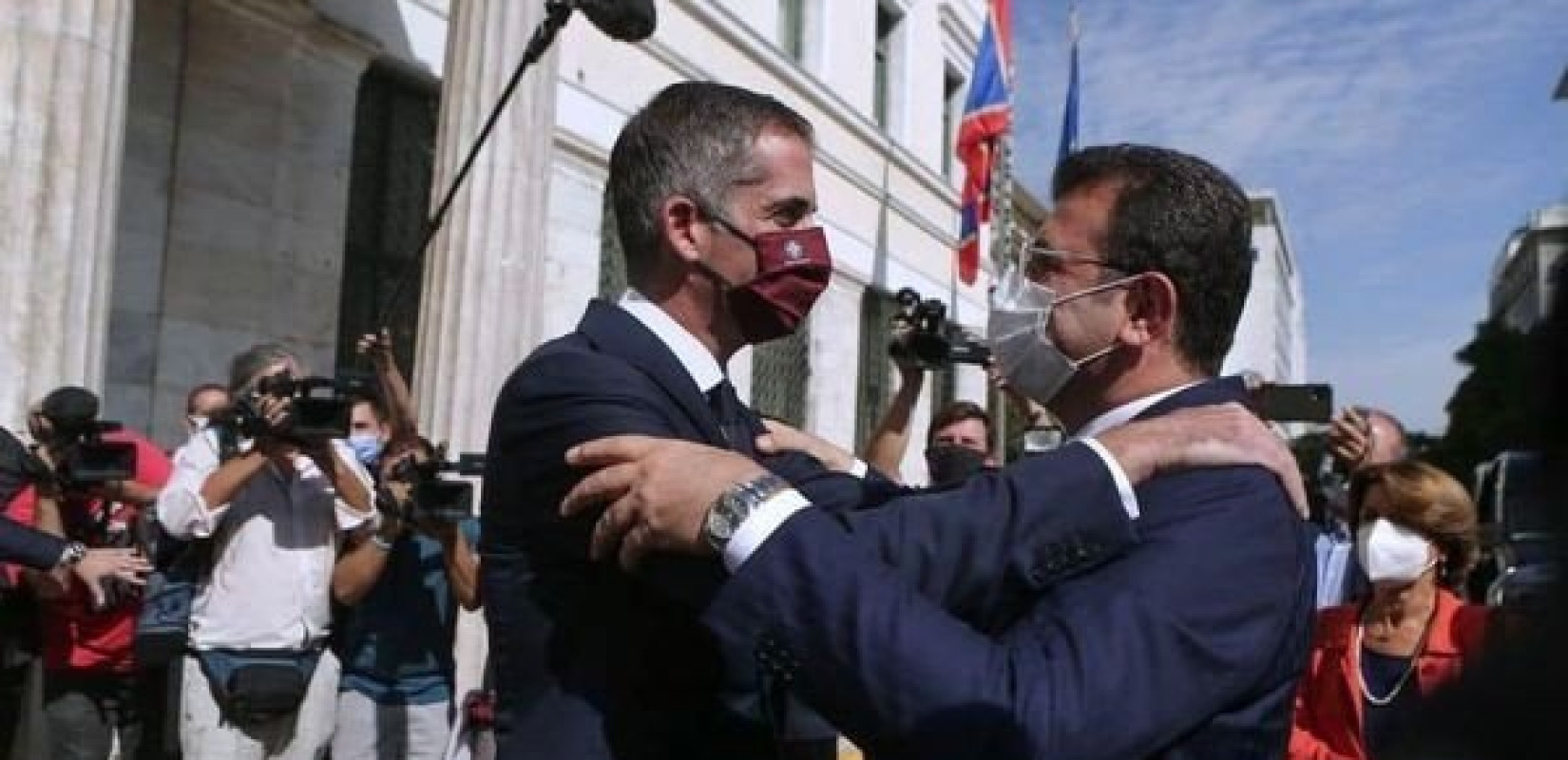 Μπακογιάννης: Τα προβλήματα μπορούν να τα λύσουν οι λαοί - Ιμάμογλου: Η φιλία ανάμεσα στις δύο χώρες είναι η μοναδική λύση Μπακογιάννης: Τα προβλήματα μπορούν να τα λύσουν οι λαοί - Ιμάμογλου: Η φιλία ανάμεσα στις δύο χώρες είναι η μοναδική λύση