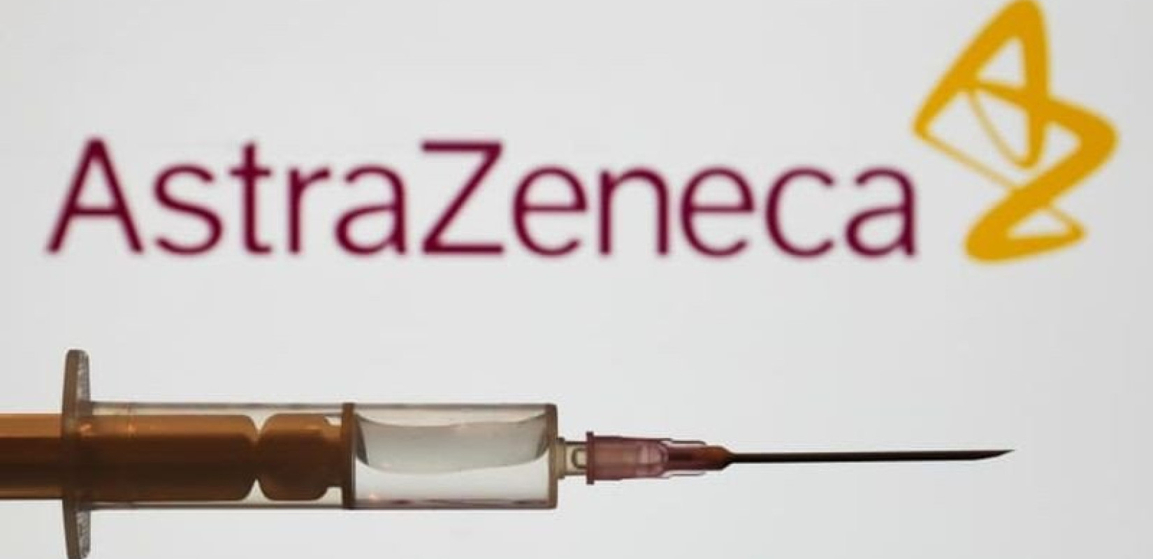 Εμβόλιο AstraZeneca: Οι τρεις δόσεις είναι αποτελεσματικές έναντι της παραλλαγής Όμικρον