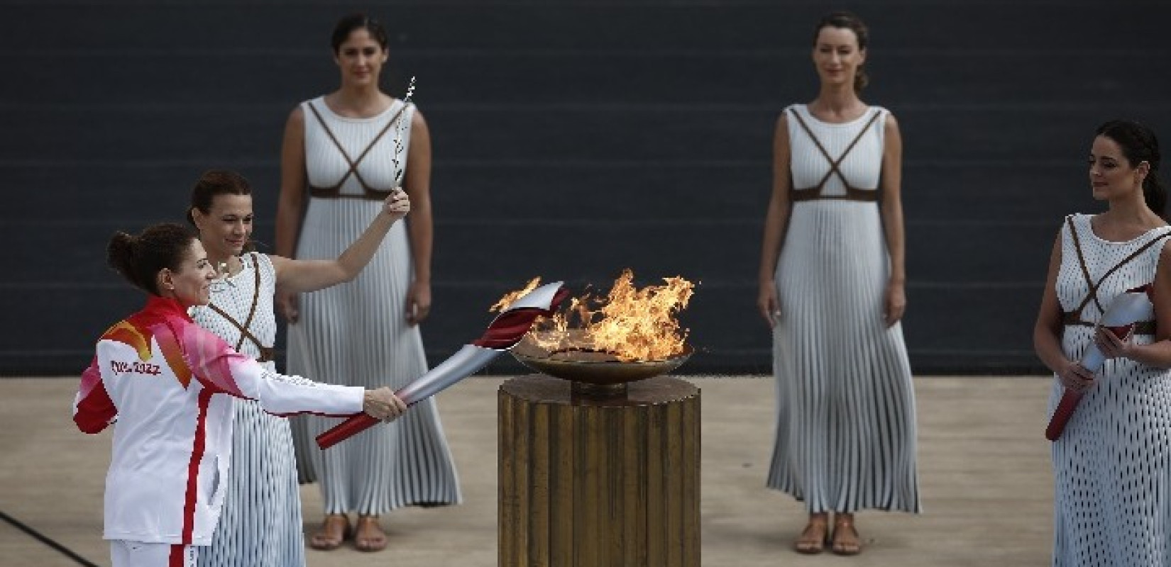 Η Ολυμπιακή Φλόγα παραδόθηκε στους Κινέζους διοργανωτές