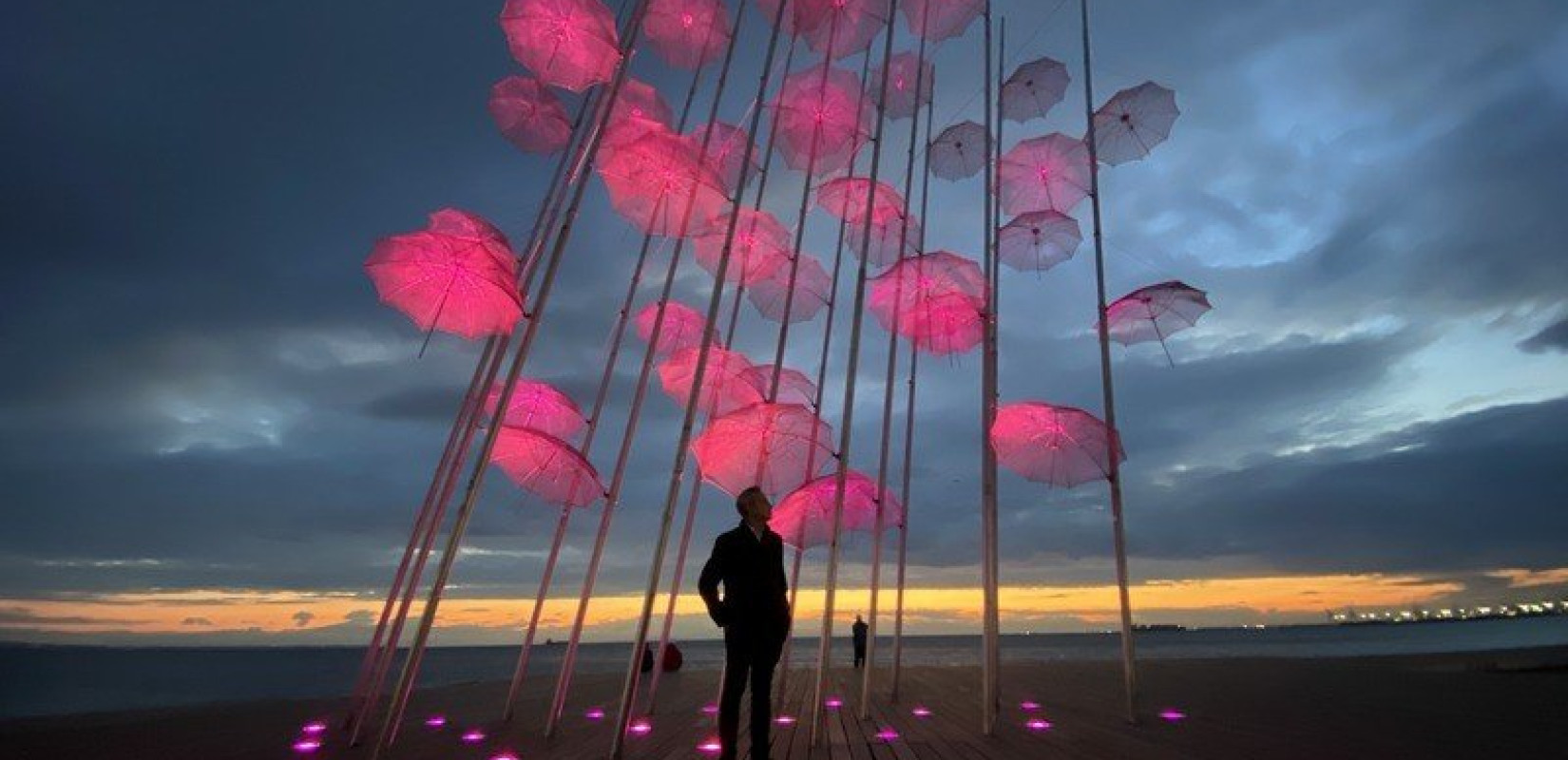 Παγκόσμια Ημέρα της Γυναίκας: Από τις «Ομπρέλες» του Ζογγολόπουλου δίνουμε το σύνθημα ενάντια στην έμφυλη βία