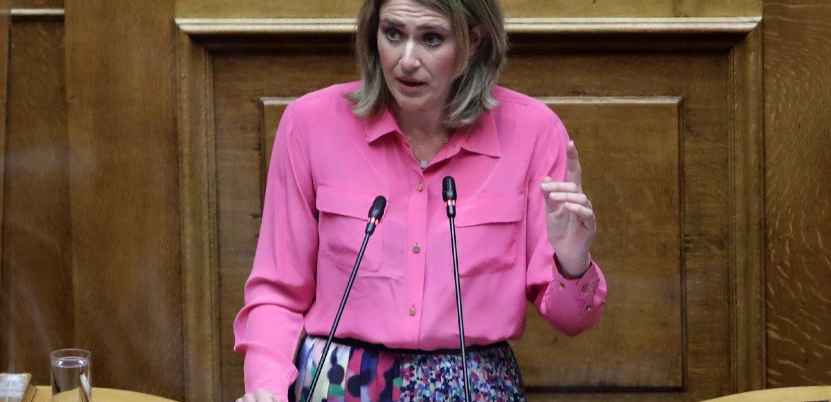 Οι προτάσεις της Άννας Ευθυμίου για την καταπολέμηση της έμφυλης βίας 