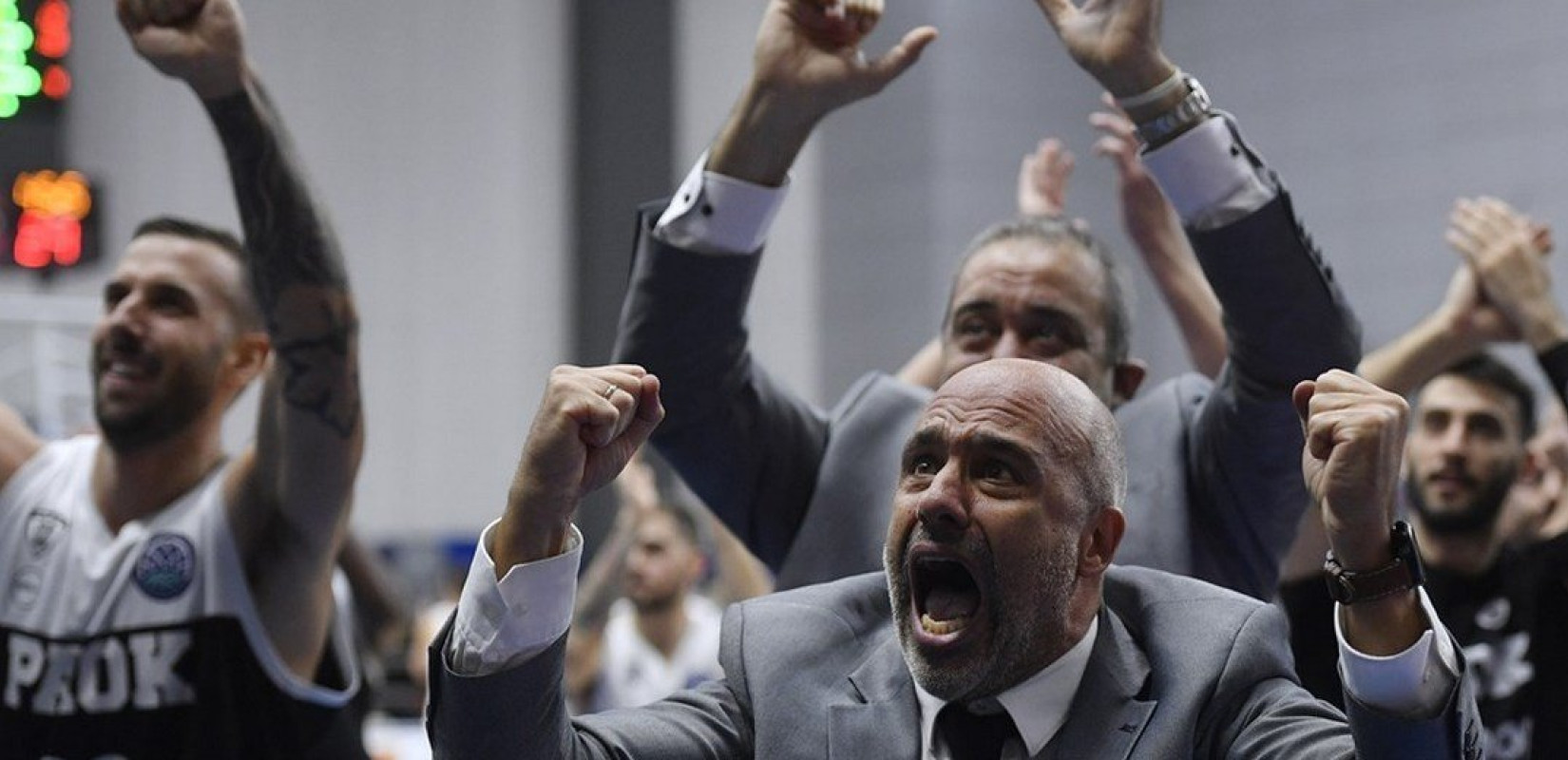 Μπάσκετ: Σε τροχιά πρόκρισης με μεγαλειώδη επιστροφή από το -15 ο ΠΑΟΚ (βίντεο)