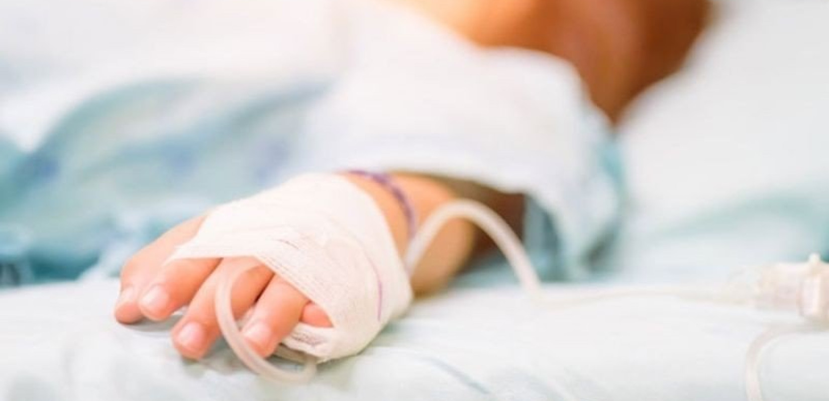 Θεσσαλονίκη: Διασωληνωμένος αλλά σε σταθερή κατάσταση ο 5χρονος που παρασύρθηκε από λεωφορείο
