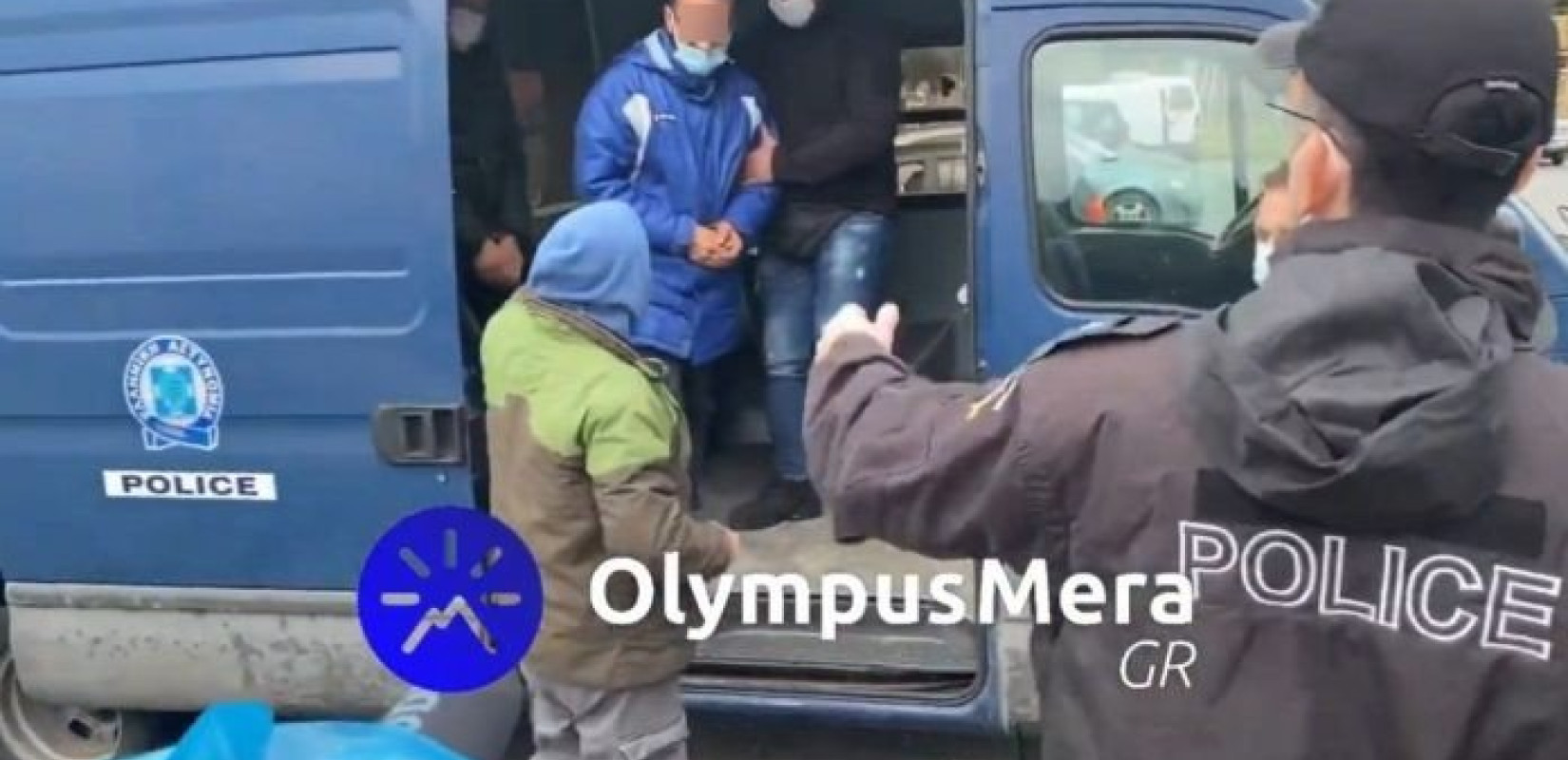 Σήμερα απολογούνται οι «Θεματοφύλακες» για την αρπαγή του γυμνασιάρχη - Πώς περιγράφει το περιστατικό ο γυμνασιάρχης (Βίντεο) Σήμερα απολογούνται οι «Θεματοφύλακες» για την αρπαγή του γυμνασιάρχη - Πώς περιγράφει το περιστατικό ο γυμνασιάρχης (Βίντεο)