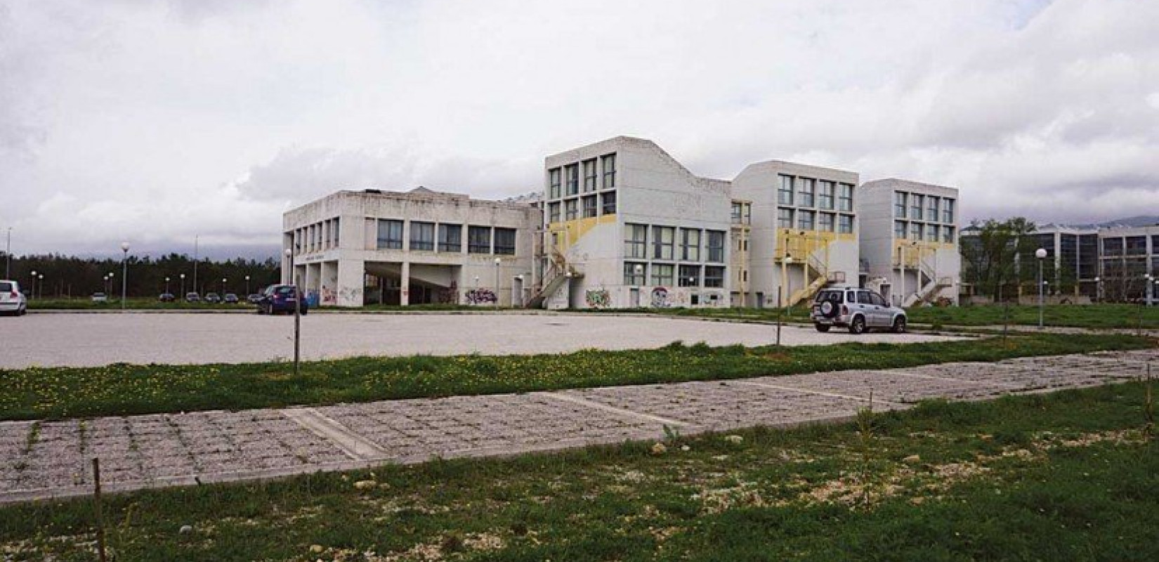 Aναστολή εκπαιδευτικού έργου στη Νομική Σχολή Κομοτηνής