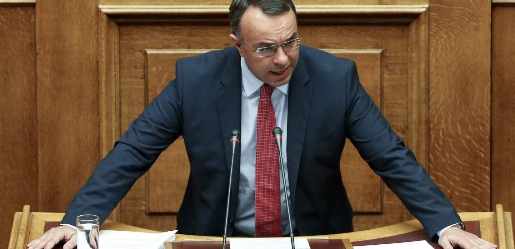 Κατατέθηκε στη Βουλή το φορολογικό νομοσχέδιο 