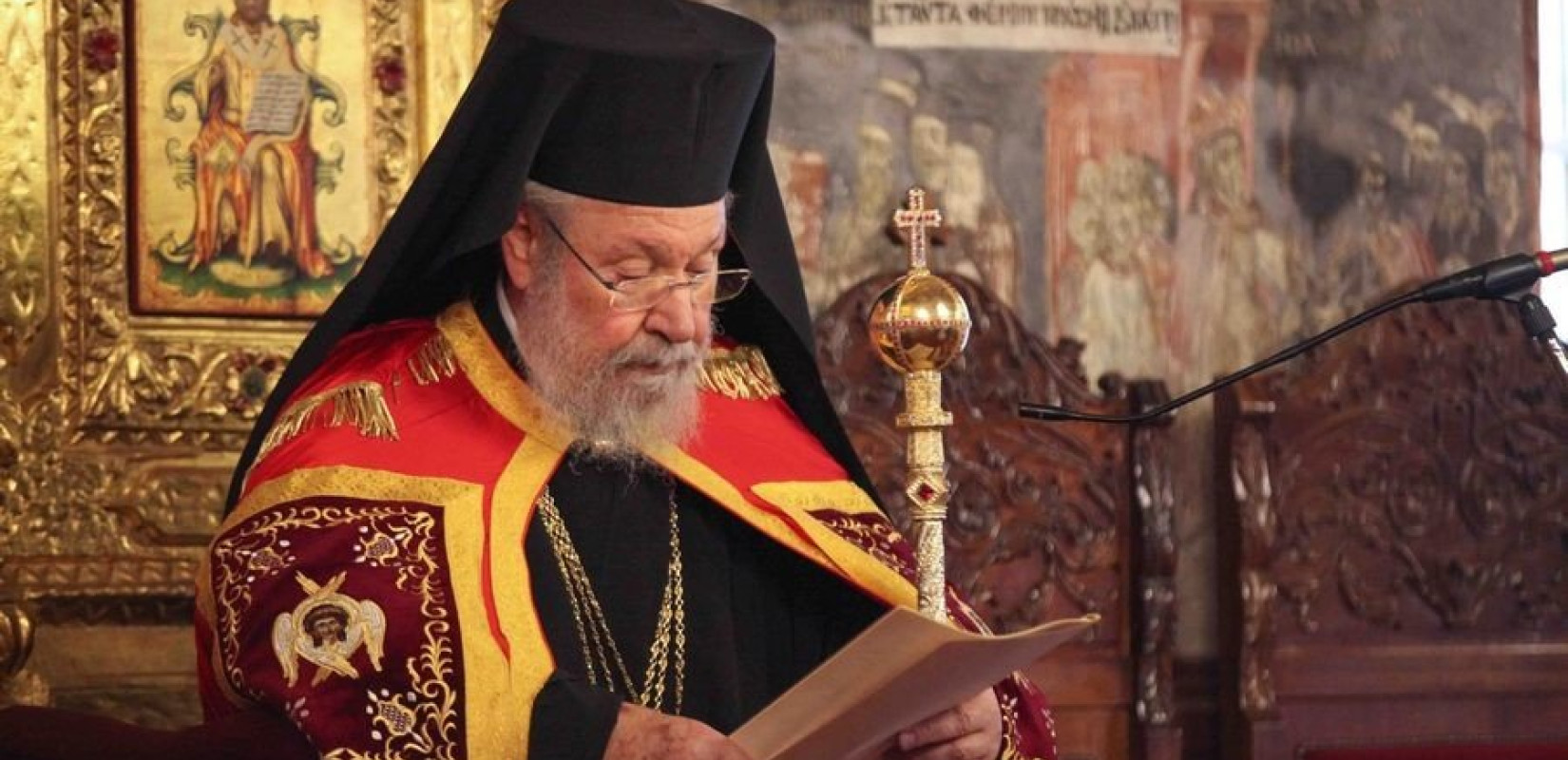 Αρχιεπίσκοπος Κύπρου για ιερείς: “Μέχρι 15 Ιανουαρίου μου φέρνουν πιστοποιητικό εμβολιασμού ή μένουν στο σπιτάκι τους”