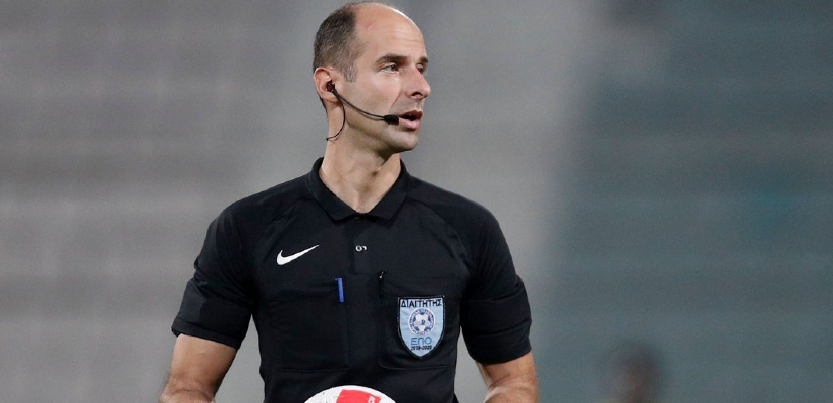 Απόλλων Σμύρνης σε Κλάτενμπεργκ: "Οφείλετε να αλλάξετε τον Καραντώνη"