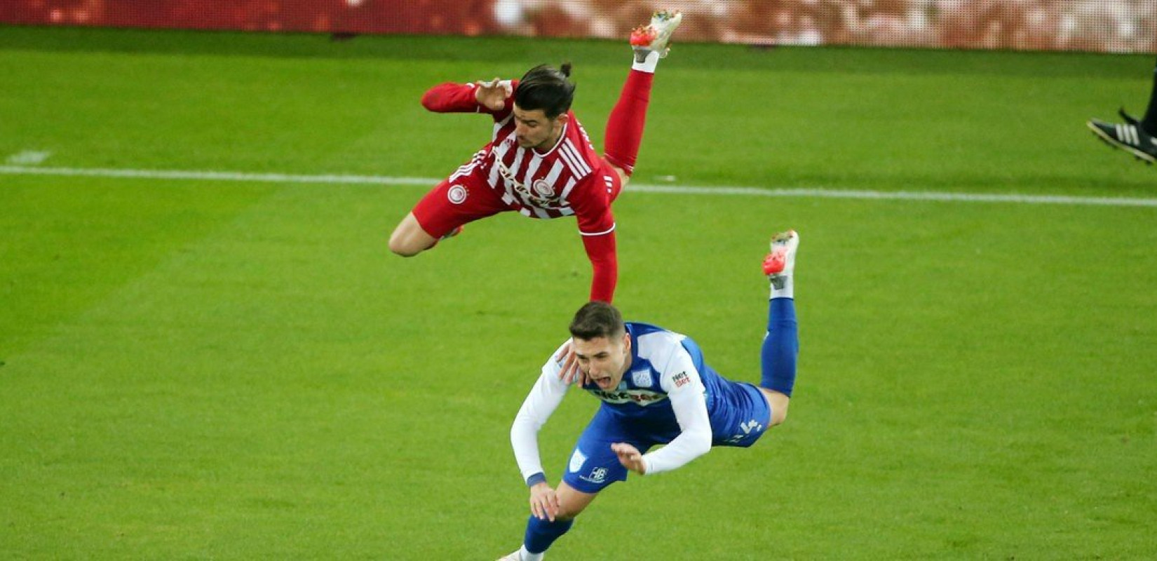 Super League: Ξανά στο +9 ο Ολυμπιακός