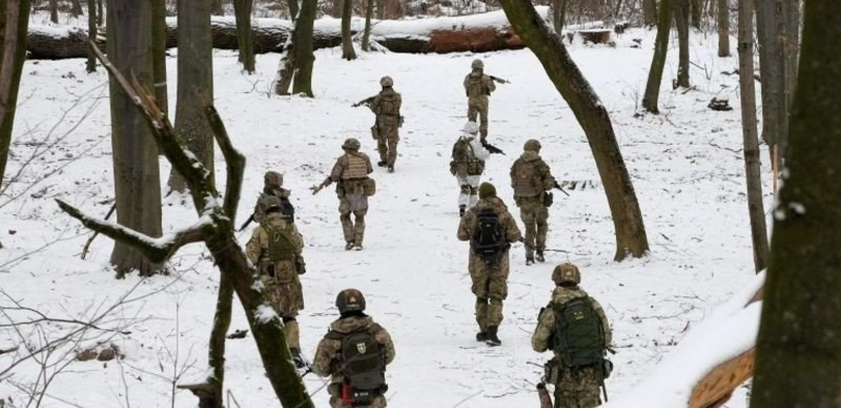 Ουκρανία: Δύο στρατιώτες νεκροί και δώδεκα τραυματίες από βομβαρδισμούς των αυτονομιστών