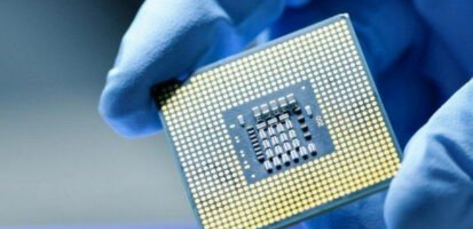 Η Κομισιόν δίνει 43 δισ. για να κατασκευάσει ημιαγωγούς και να "απεξαρτηθεί" από την Ασία 