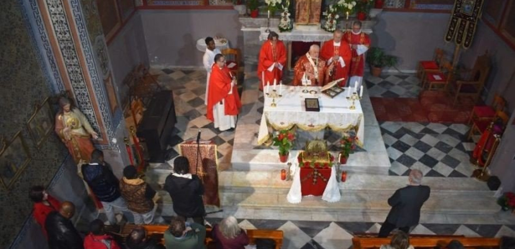 Του Αγίου Βαλεντίνου της Μυτιλήνης: Το απόγευμα η γιορτή του Αγίου της αγάπης στην καθολική Εκκλησία της πόλης