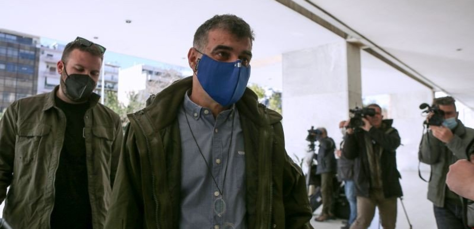 Ξεκίνησε η απολογία Βαξεβάνη για τη Novartis