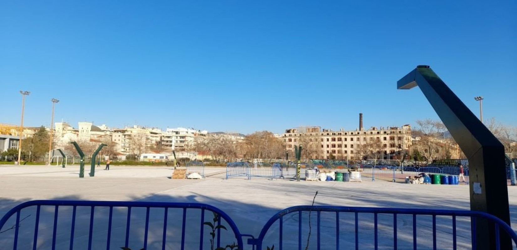 Θεσσαλονίκη: Έπεσαν οι υπογραφές για κλειστό γυμναστήριο τύπου «μπαλόνι»