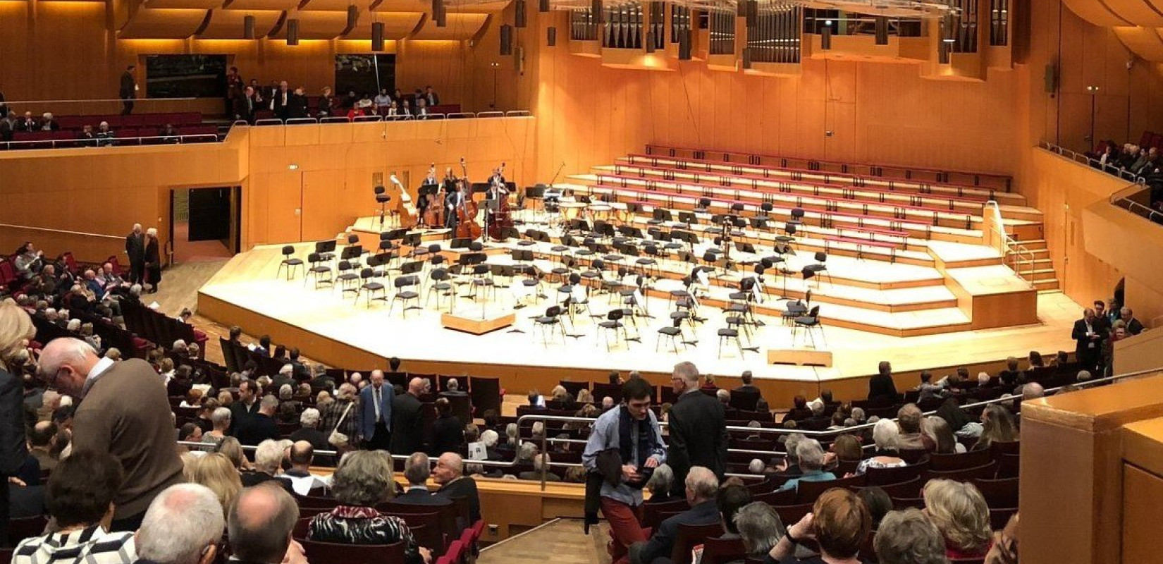 Μόναχο: Τελεσίγραφο στον Ρώσο μαέστρο και υποστηρικτή του Βλ.Πούτιν, Βαλερί Γκέργκιεφ