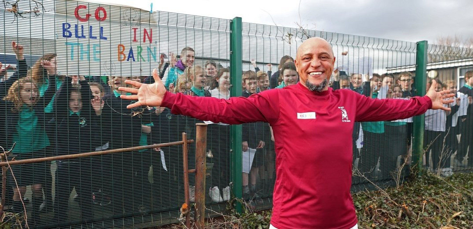 Αγωνία για τον θρυλικό Ρομπέρτο Κάρλος - Νοσηλεύεται με επιπλοκές μετά από εγχείρηση καρδιάς