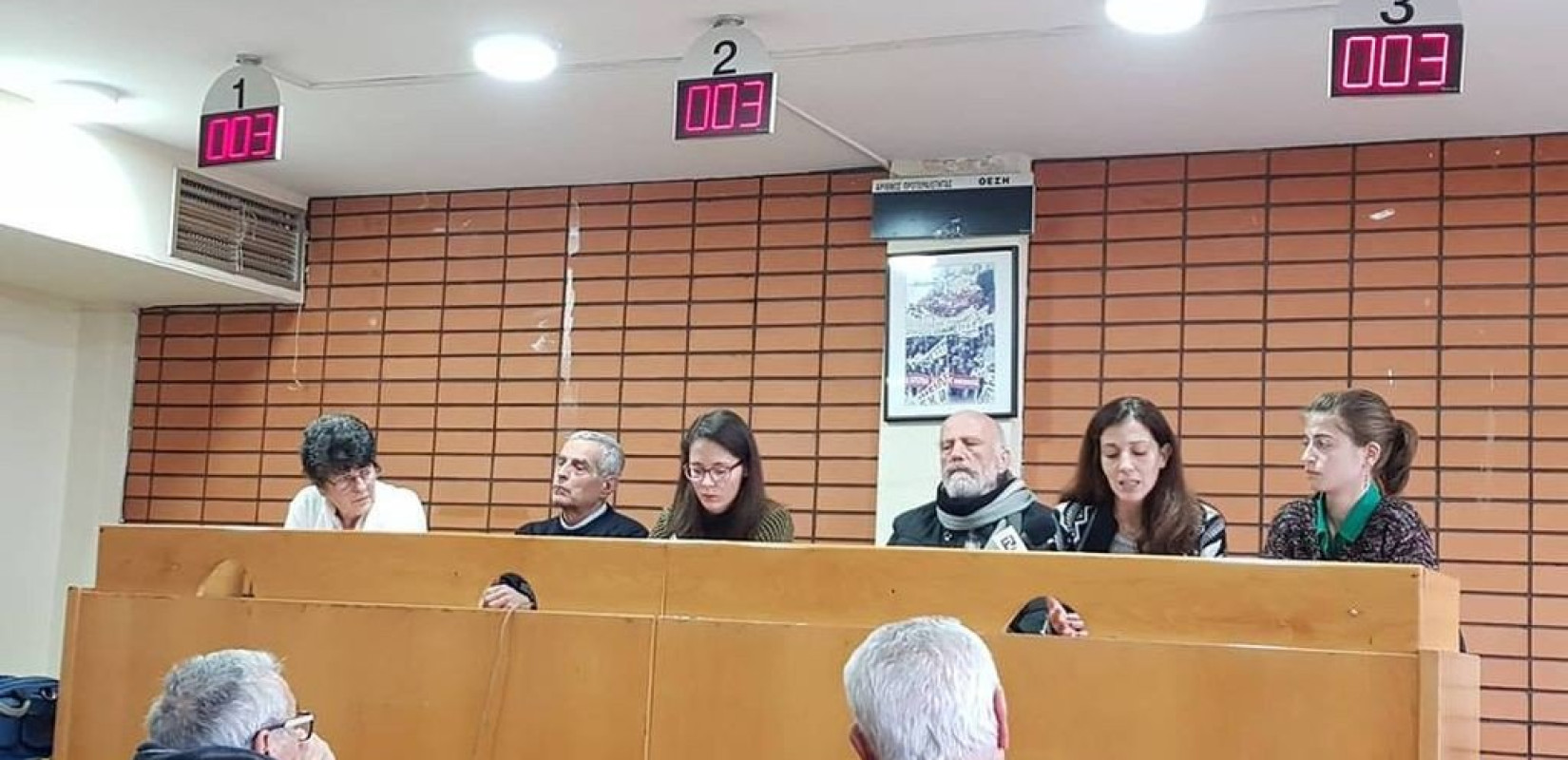 Η κατάσταση με τον ΟΑΣΘ "δεν πάει άλλο", δηλώνουν συνταξιούχοι, εργαζόμενοι και φοιτητές 