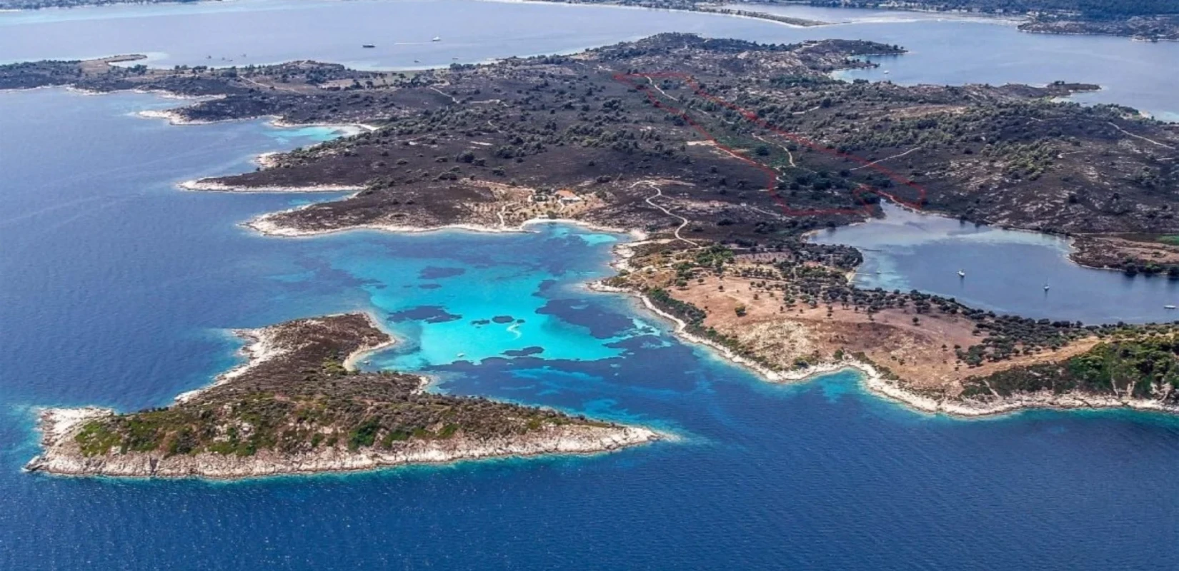 Χαλκιδική - Δήμος Σιθωνίας: Άδειες για δύο πλωτές εξέδρες για σκάφη σε Άγιο Νικόλαο και Διάπορο