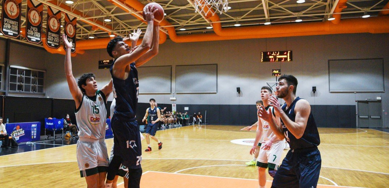 Αλέξανδρος Σαμοντούροβ: Το νέο μεγάλο ταλέντο του ελληνικού μπάσκετ συμφώνησε με τον Παναθηναϊκό (βίντεο)