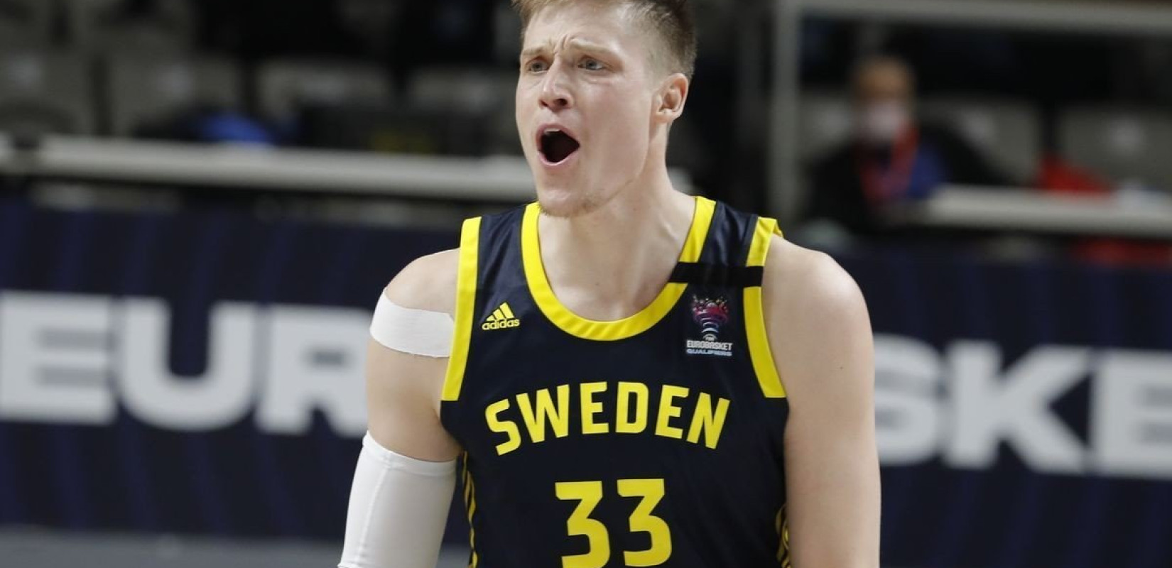 Μπάσκετ: O Γερέμπκο αποβλήθηκε από την εθνική Σουηδίας λόγω της συμφωνίας του με την ΤΣΣΚΑ Μόσχας