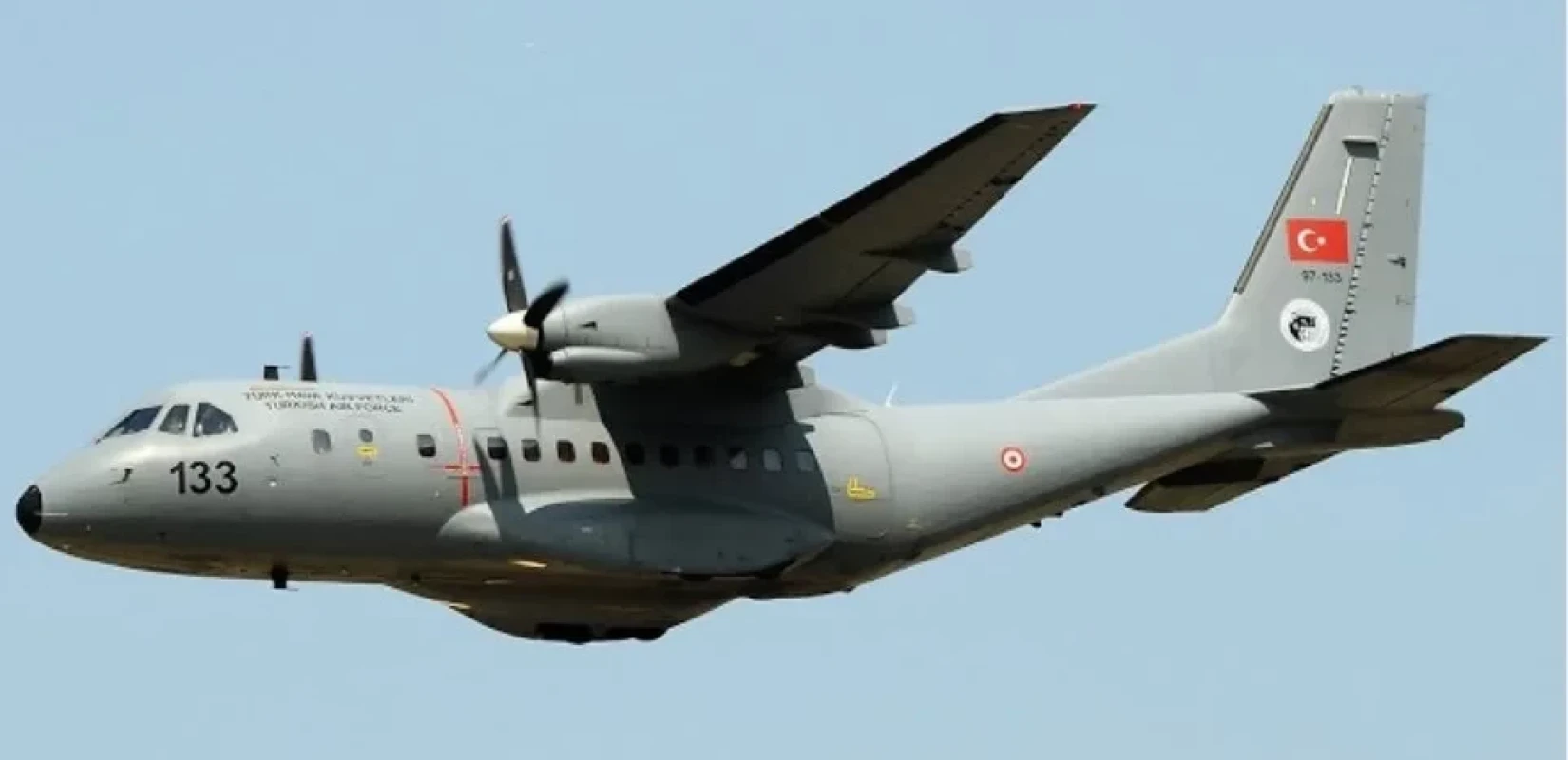 Τουρκικά κατασκοπευτικά αεροσκάφη έκαναν 75 παραβιάσεις του εθνικού εναέριου χώρου