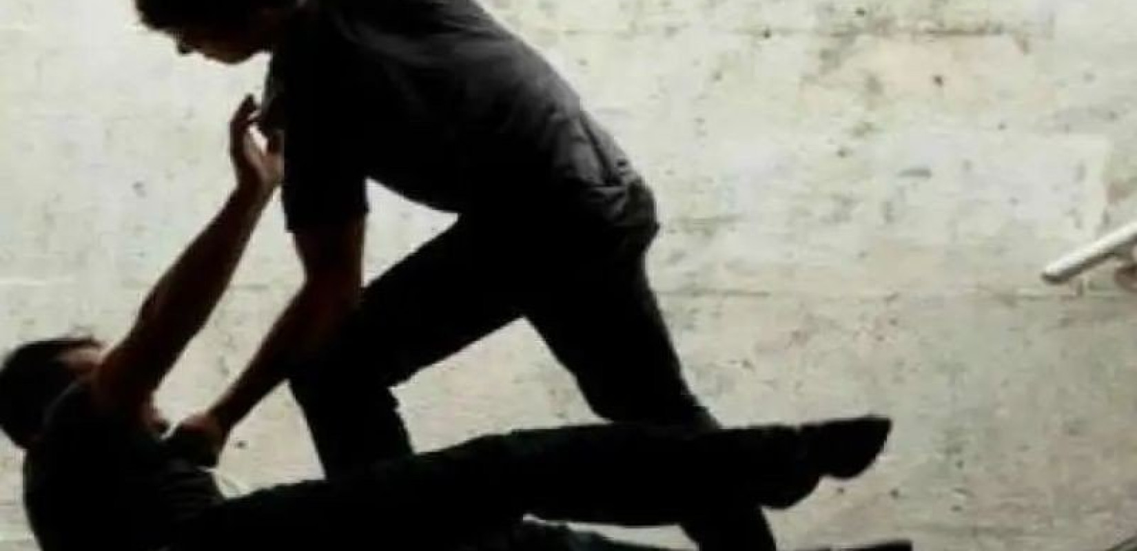 Αγία Παρασκευή: Άγρια συμπλοκή μεταξύ νεαρών - Οκτώ συλλήψεις και δύο τραυματίες (βίντεο)