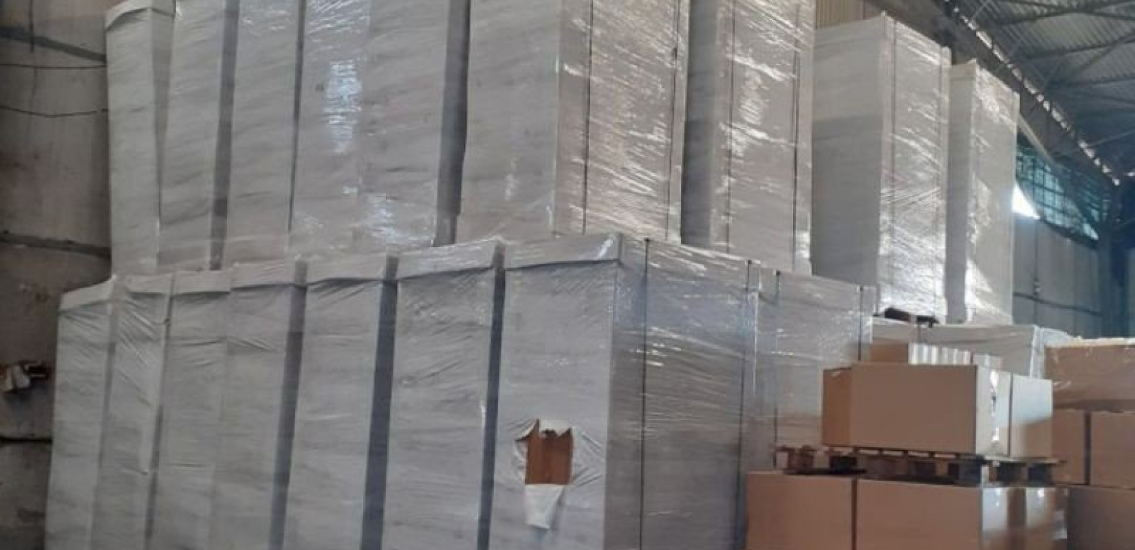 Χτύπημα στο λαθρεμπόριο - Εννιά κοντέινερ με σχεδόν 100 εκατομμύρια τσιγάρα