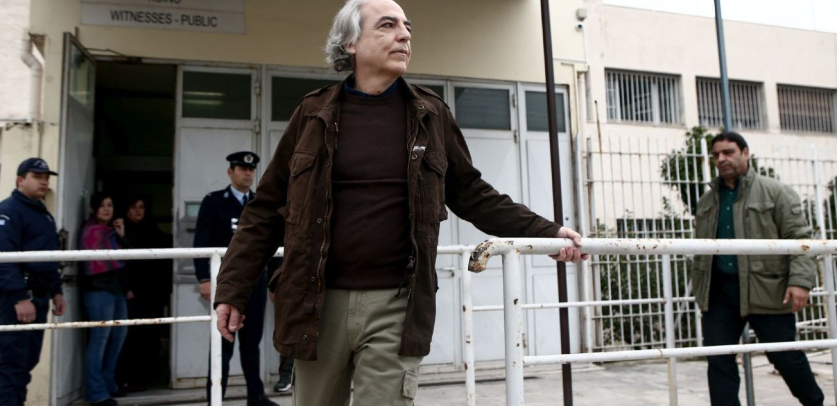 Ο Κουφοντίνας ζήτησε να μην γίνει ανάνηψη αν χάσει επαφή με το περιβάλλον