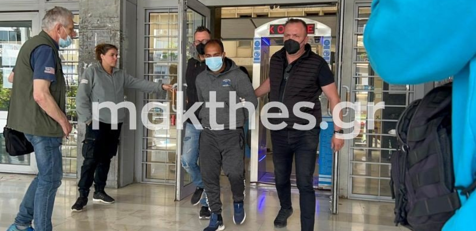Ποινική δίωξη για ανθρωποκτονία από πρόθεση σε βάρος του 22χρονου Ρομά που σκότωσε τον πατέρα του (βίντεο-φωτ.)