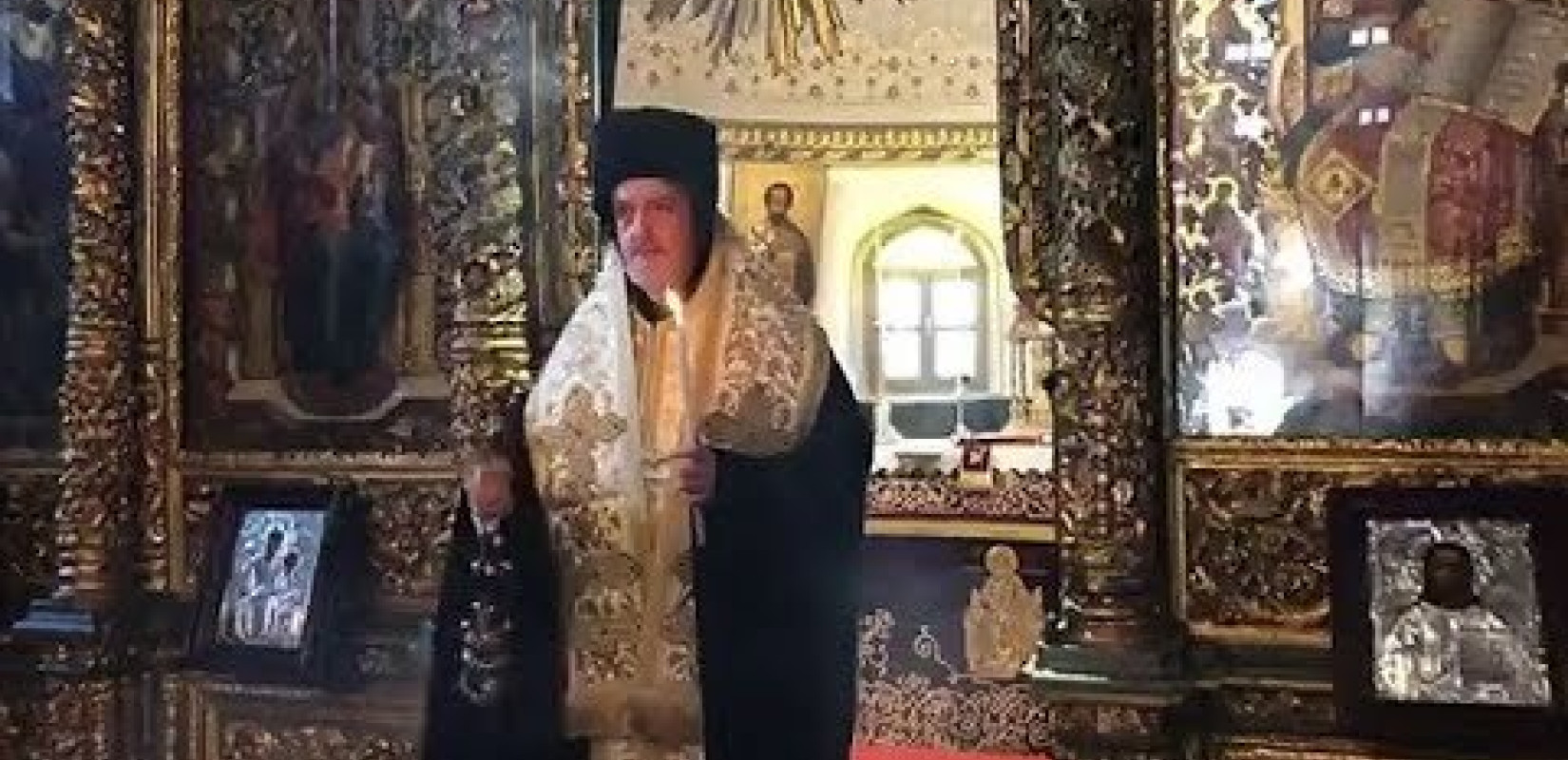 Επίτιμος Διδάκτωρ του ΕΚΠΑ ο Μητροπολίτης Γέρων Χαλκηδόνος Εμμανουήλ