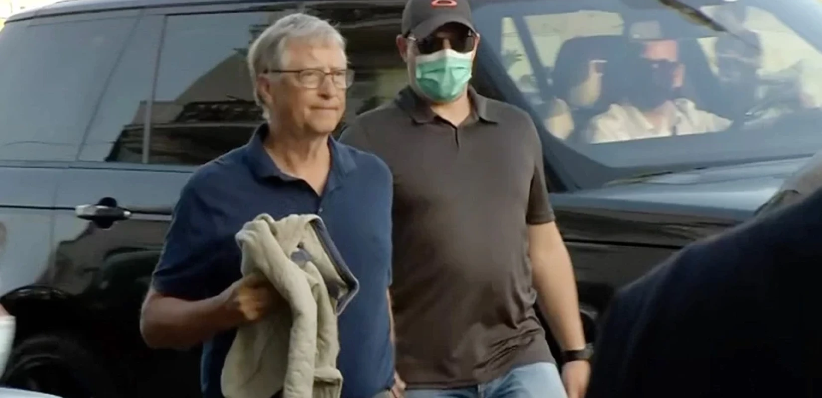 Στην Ελλάδα καλεσμένος του Αλ. Μπουρλά ο Μπιλ Γκέιτς - Διακοπές και "παράθυρο" για μπίζνες