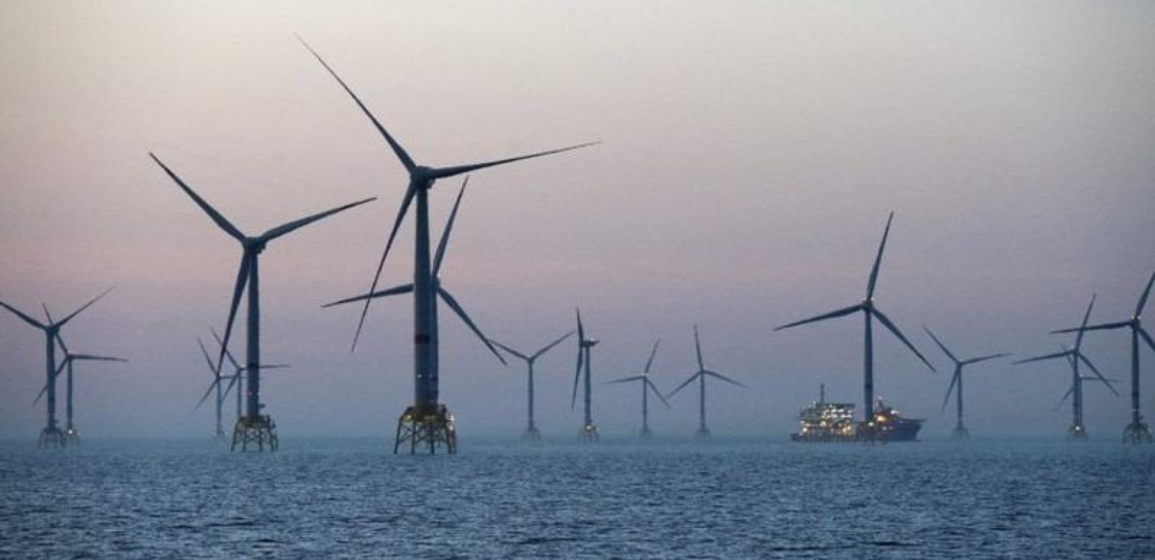 ΗΠΑ: Αναστέλλονται οι άδειες κατασκευής πέντε θαλάσσιων αιολικών πάρκων - Κινδύνους για την εθνική ασφάλεια επικαλείται η κυβέρνηση Τραμπ