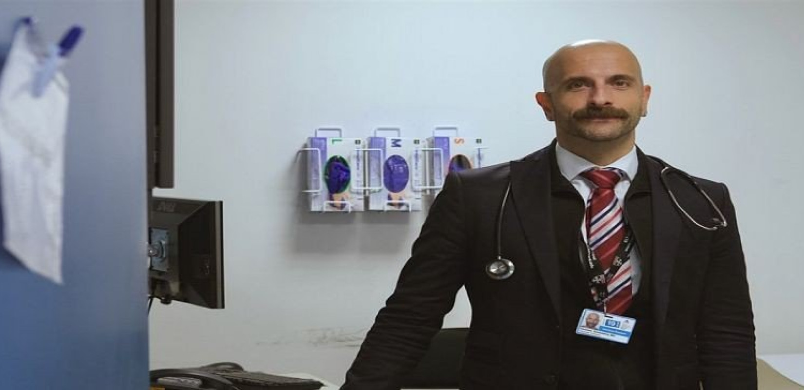 ΗΠΑ: Ο ελληνοαμερικανός πολέμιος του AIDS, επικεφαλής στη μάχη κατά της ευλογιάς των πιθήκων ΗΠΑ: Ο ελληνοαμερικανός πολέμιος του AIDS, επικεφαλής στη μάχη κατά της ευλογιάς των πιθήκων