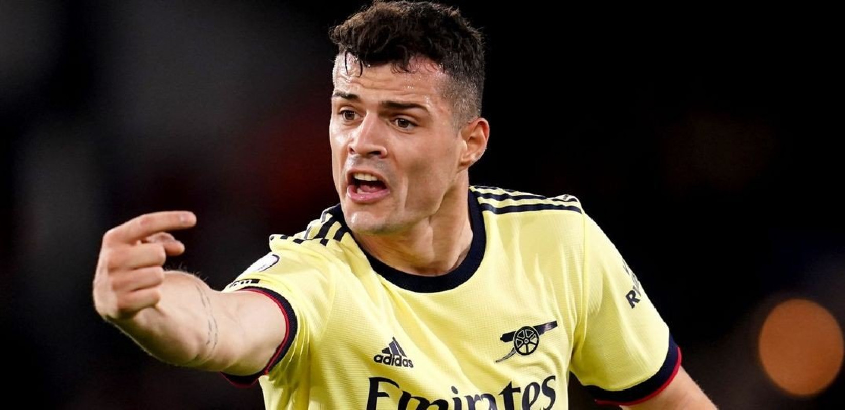 Premier League: Έρευνα για ανάμειξη της αλβανικής μαφίας στην υπόθεση του Τζάκα (βίντεο)