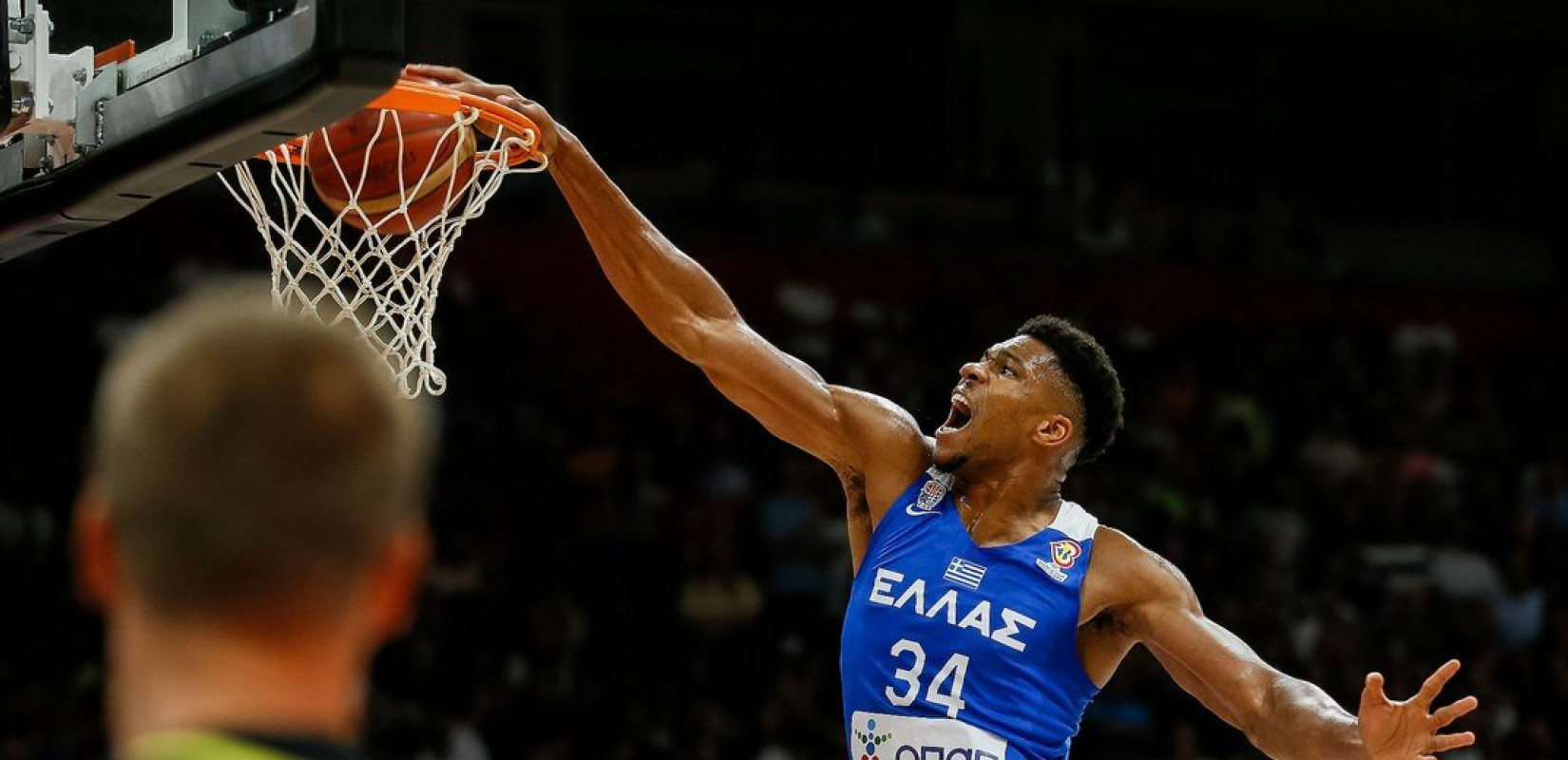 Μπάσκετ: Ματσάρα στο Βελιγράδι, αλλά ήττα για την Εθνική στην παράταση (βίντεο)