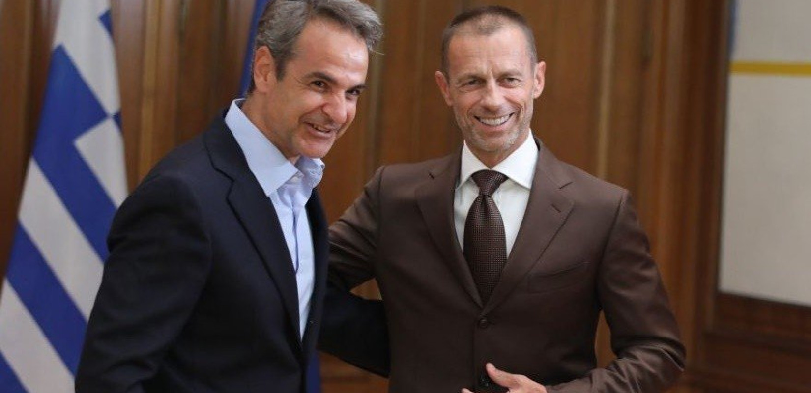 Συνάντηση Μητσοτάκη με τον πρόεδρο της UEFA στο Μαξίμου