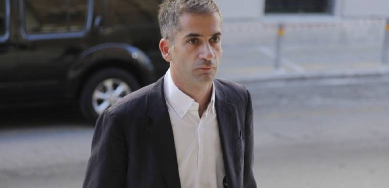 Υπόθεση 12χρονης: Διαγράφεται από την παράταξη Μπακογιάννη και απομπέμπεται από το δήμο Αθηναίων η σύζυγος του 53χρονου