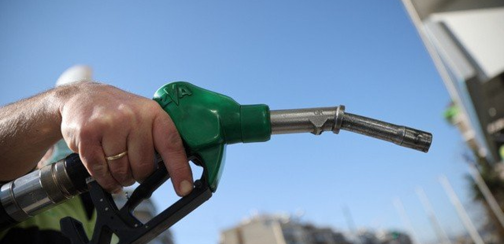 Βουλή: «Πράσινο φως» από την Επιτροπή Οικονομικών για την επιδότηση καυσίμων - Αντιπαράθεση για την επάρκεια των μέτρων