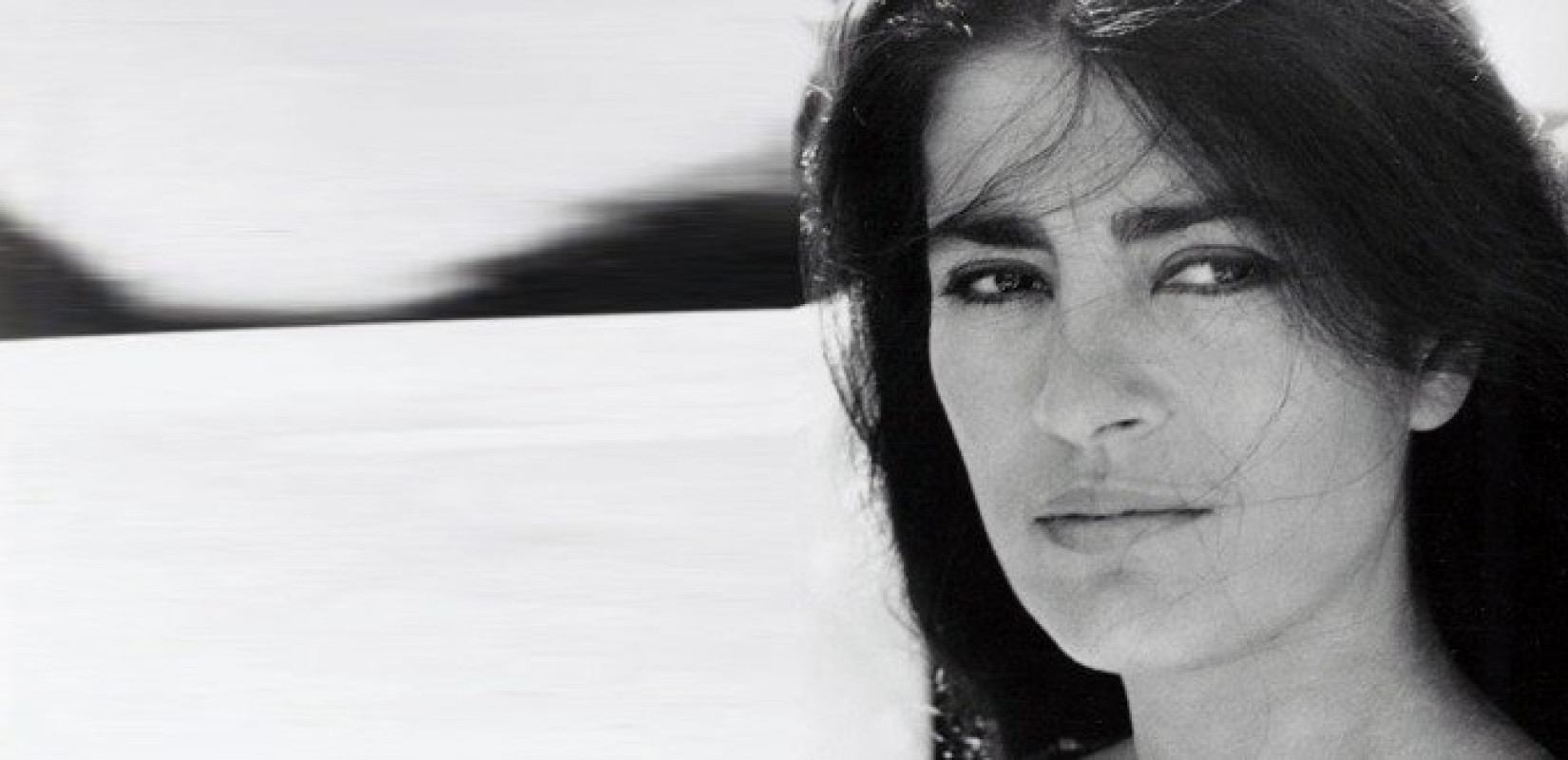 Τα γαλλικά μέσα ενημέρωσης αναφέρονται εκτενώς στον θάνατο της Ειρήνης Παππά