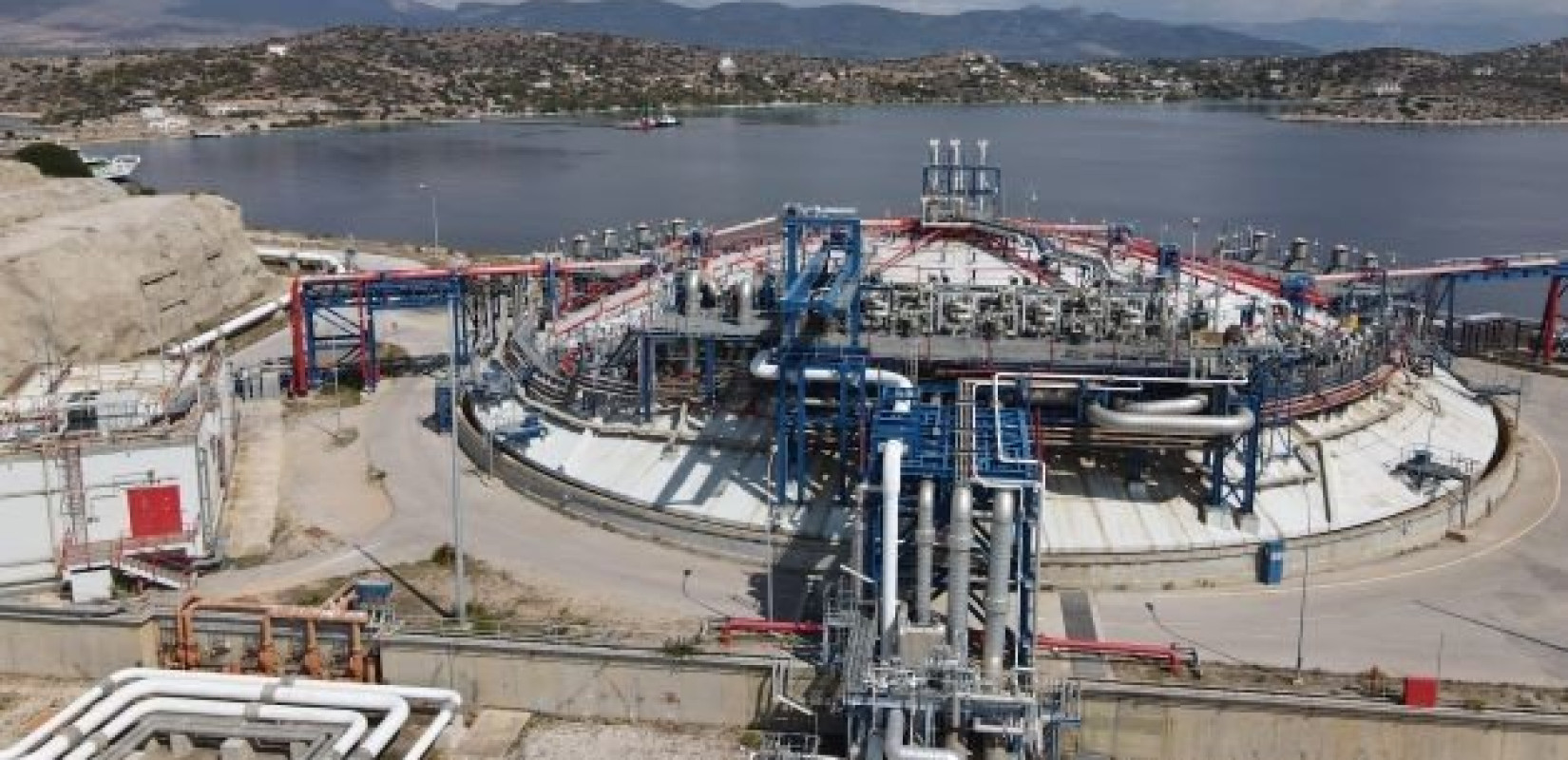 Ρεβυθούσα: Η κύρια πύλη εισόδου φυσικού αερίου στην Ελλάδα (βίντεο & φωτ.)