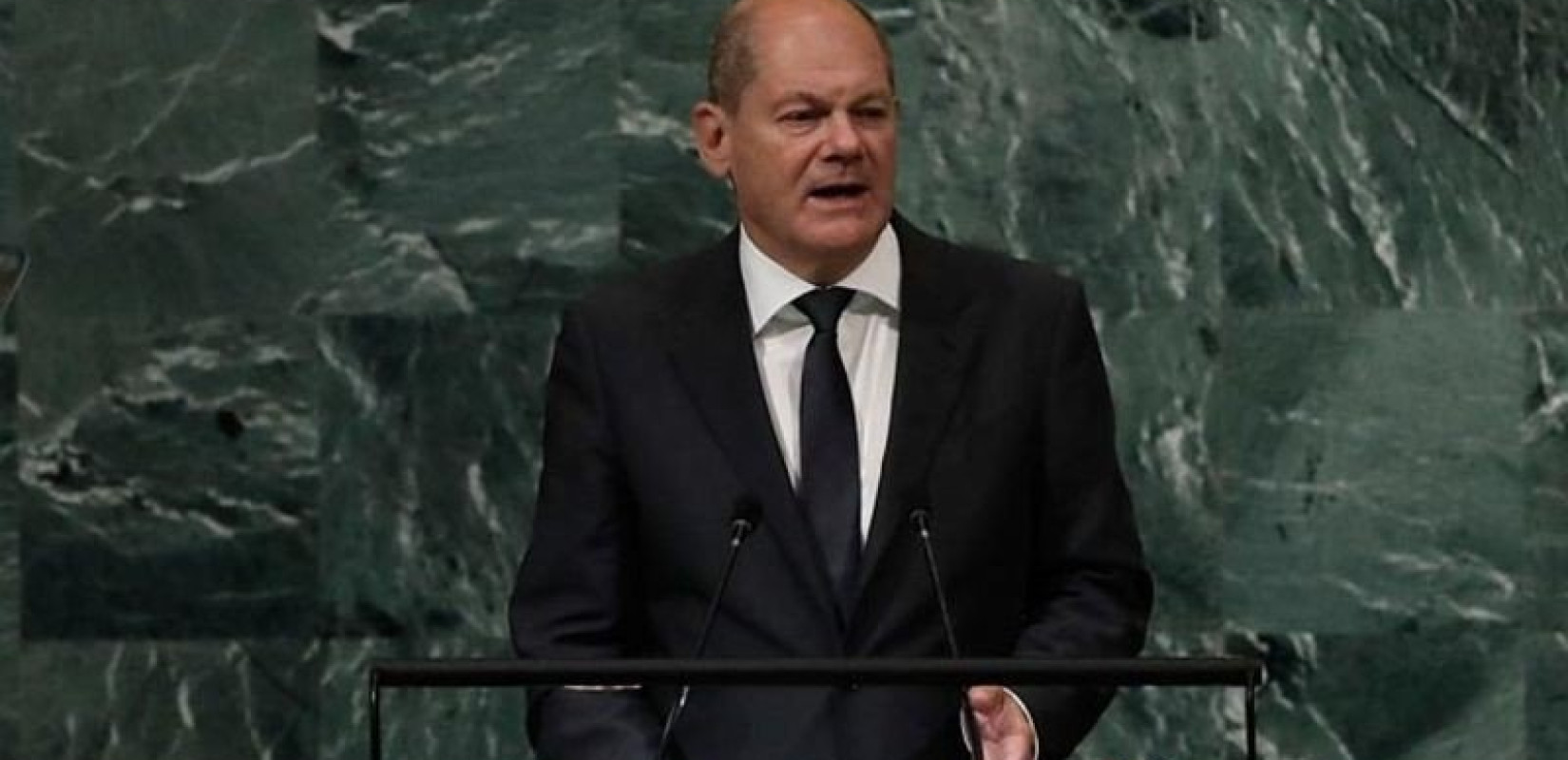 Σολτς: «Ναι» σε συνεργασία με τη Ρωσία, μόνο που αυτή η στιγμή δεν είναι τώρα