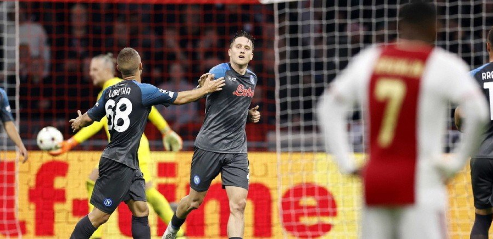 Champions League: Ο Ντιέγκο θα χαμογελούσε από κει ψηλά για την εκπληκτική Νάπολι (βίντεο)