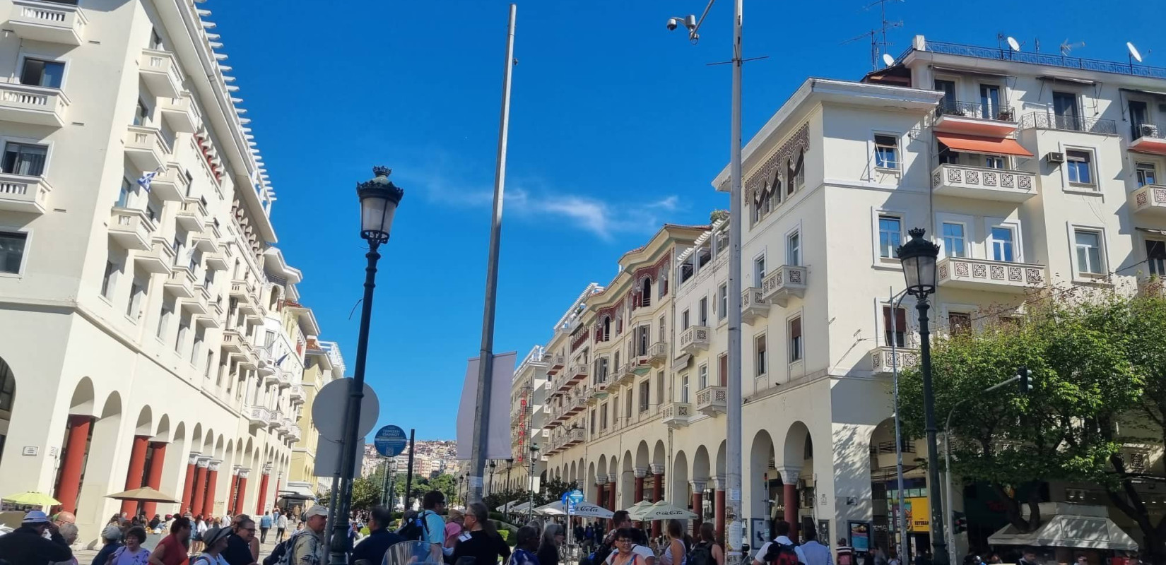 Καλοκαιρία ως το τέλος της εβδομάδας και μετά... πτώση θερμοκρασίας
