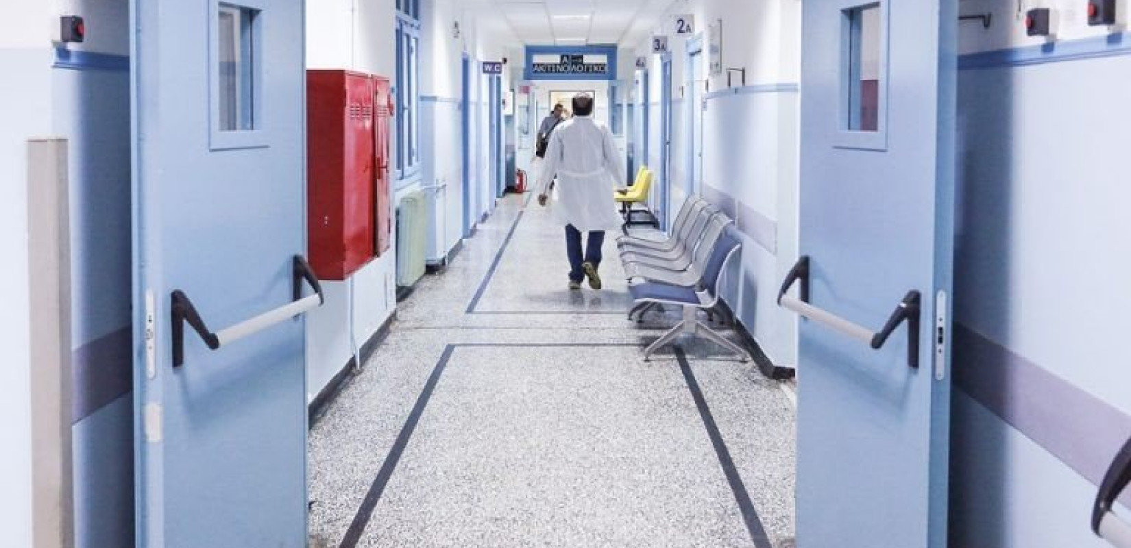 Ανεμβολίαστοι υγειονομικοί σε αναστολή: Πόσοι επιμένουν ακόμη, πως βιοπορίζονται, πότε επιστρέφουν